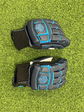 Load image into Gallery viewer, Cricket Gloves
